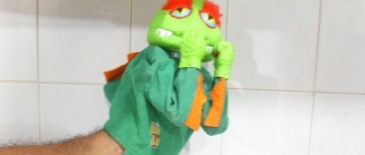 Estas coisas pareciam legais lá <br>nos anos 80, mas não são, não!